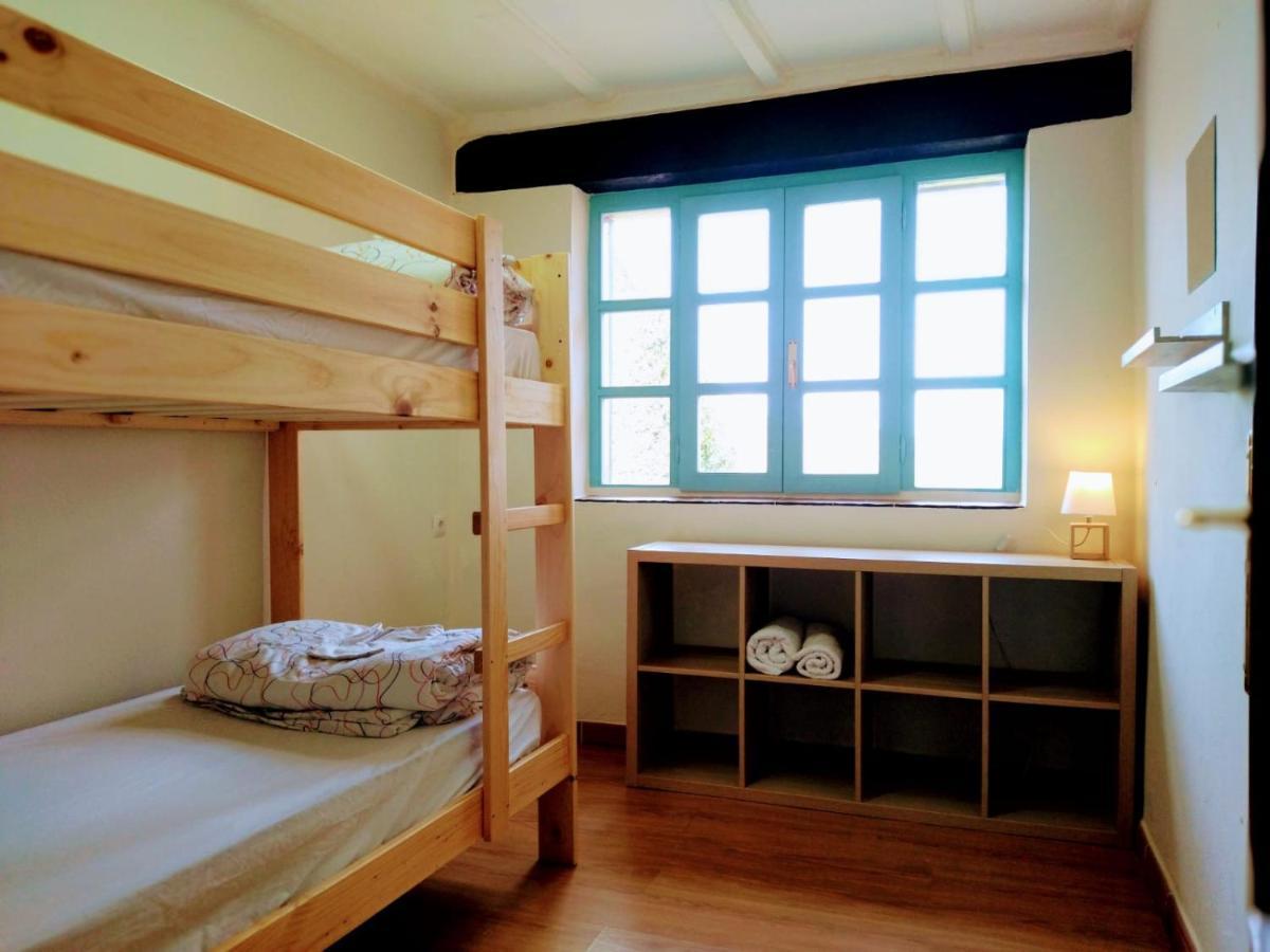 Surfhousegerra Hostel San Vicente De La Barquera Bagian luar foto